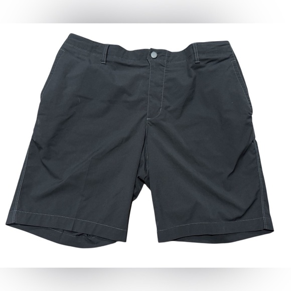 Tommy Bahama Tech Performance Shorts 9” Expand waist Size 40 Black Golf - Picture 11 of 11